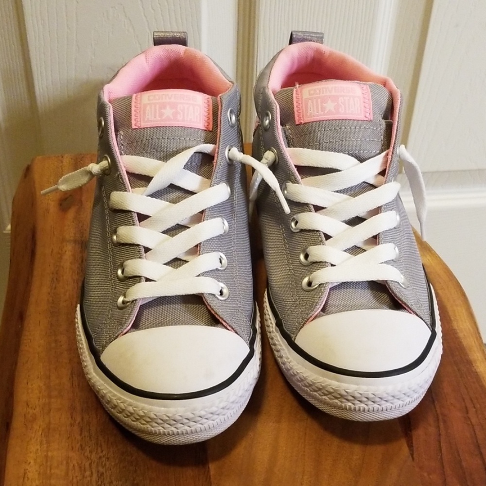 SOLD-NWOT Converse All Star size 6Y- Super cute! - Picture 3 of 8